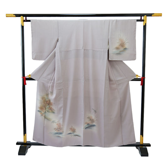 Light purple hand-painted dyed kimono|薄い紫色の手描染め付け下げ