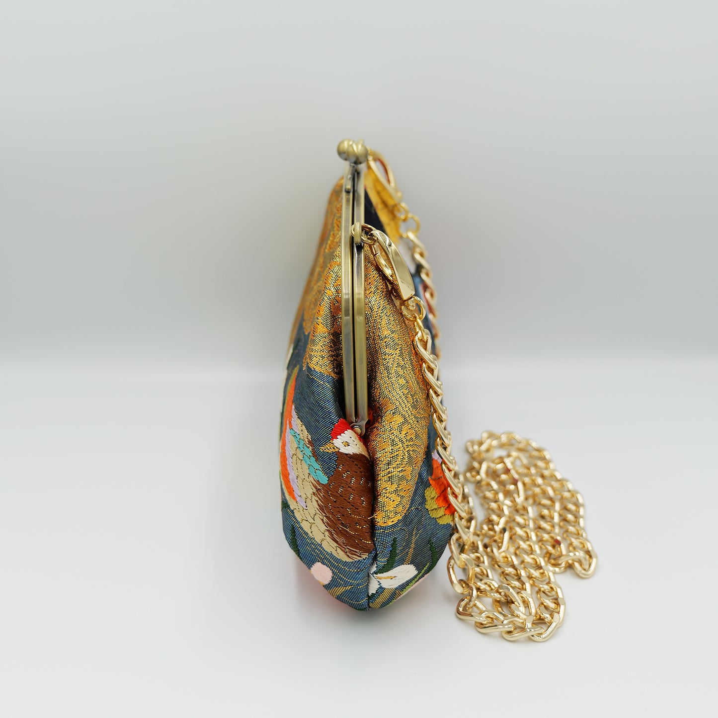Kimono Shoulder bag with clasp Made by KATUMI