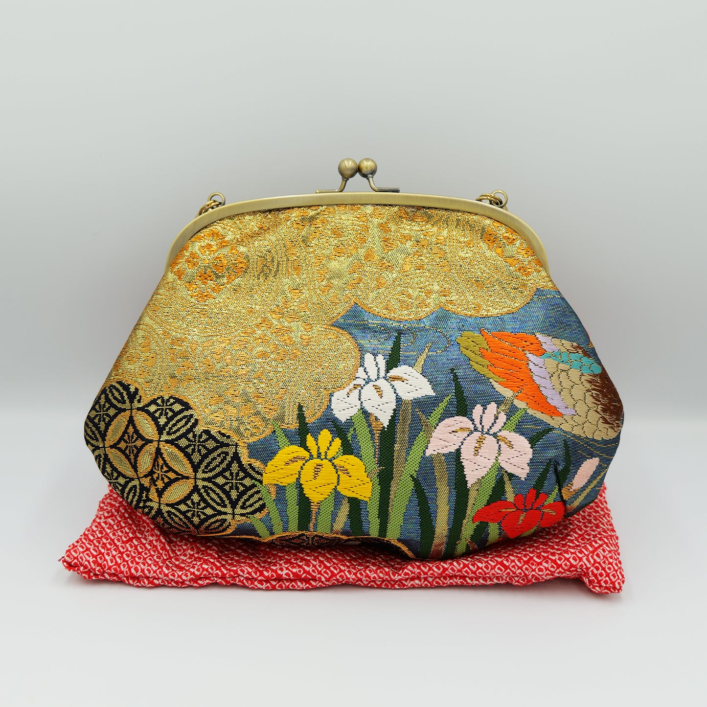 Kimono Shoulder bag with clasp Made by KATUMI