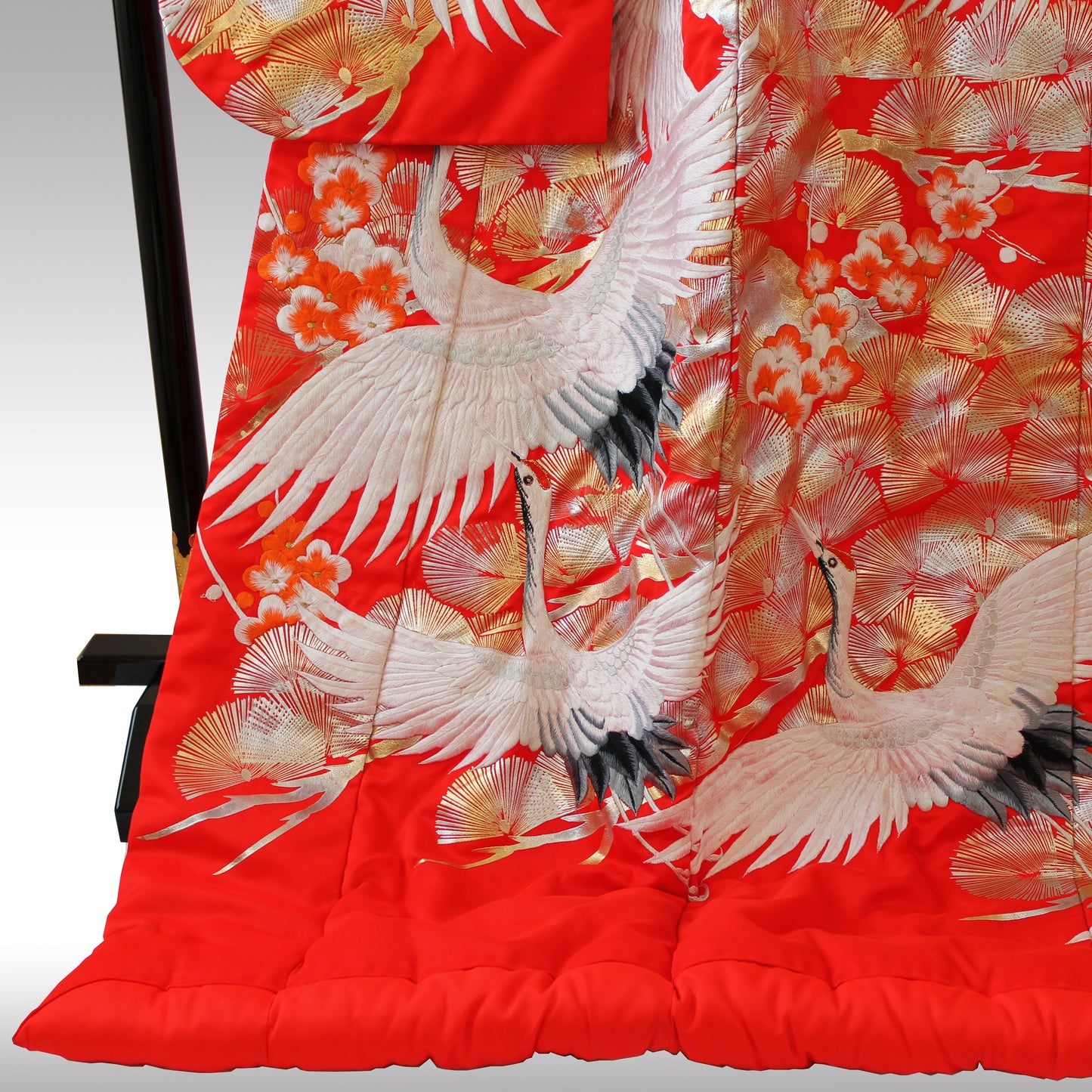 Kimono Uchikake(打掛) Vermilion-Red FlyingCrane Plum Embroidery GoldLeaf SilverLeaf Japanese Traditional Clothing Japan