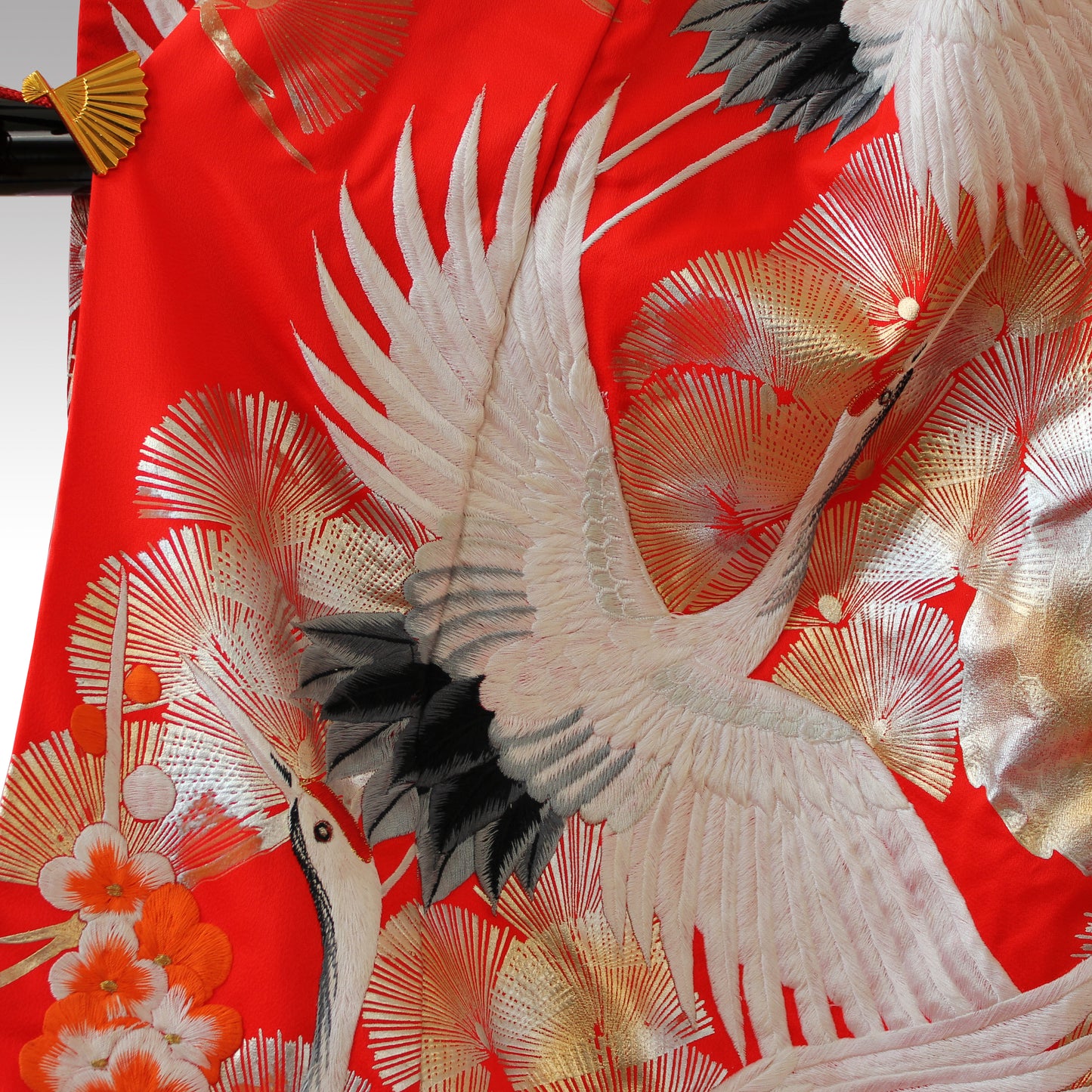 Kimono Uchikake(打掛) Vermilion-Red FlyingCrane Plum Embroidery GoldLeaf SilverLeaf Japanese Traditional Clothing Japan