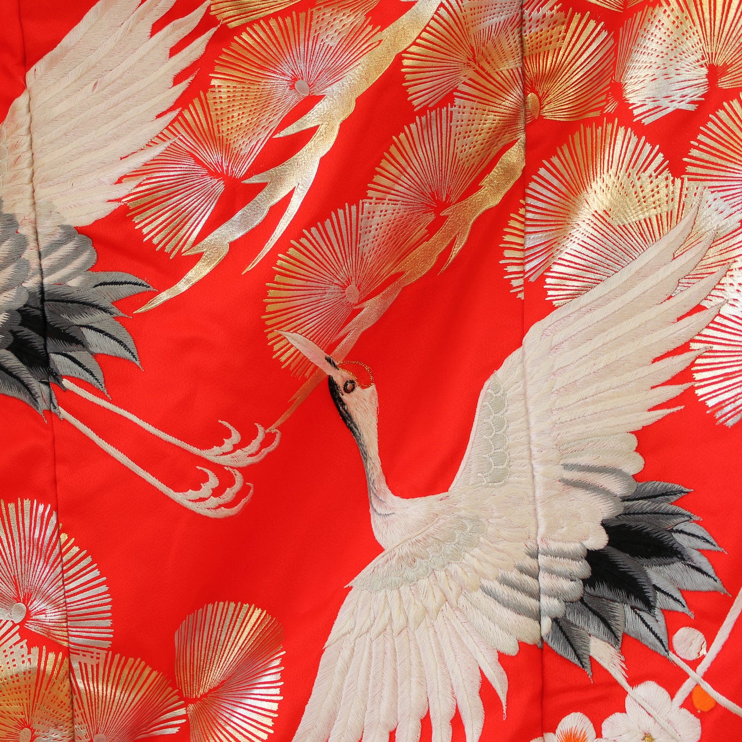 Kimono Uchikake(打掛) Vermilion-Red FlyingCrane Plum Embroidery GoldLeaf SilverLeaf Japanese Traditional Clothing Japan