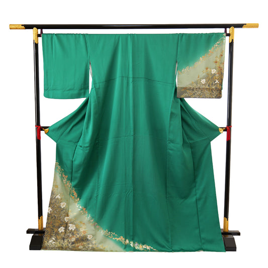 A striking emerald green tsukesage｜美しいエメラルドグリーンが印象的な付け下げ