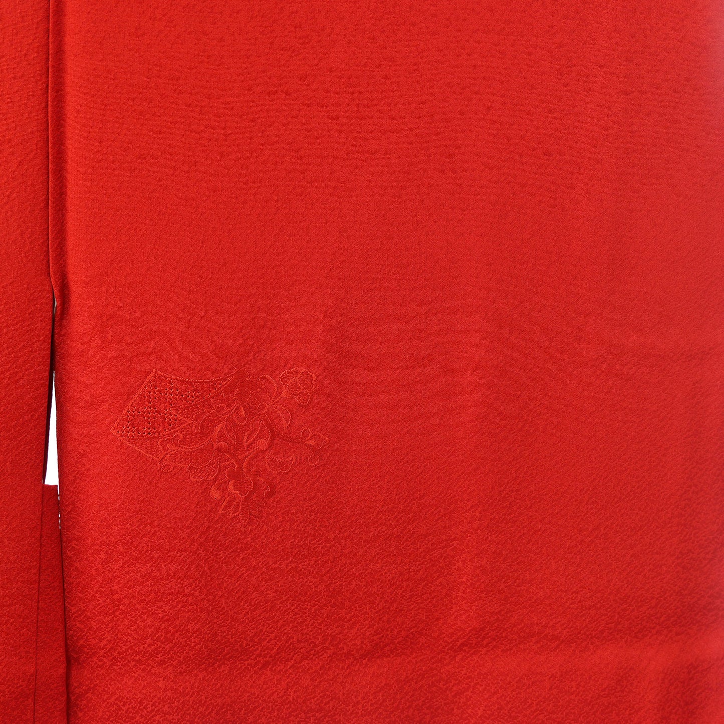 A calm vermilion women's haori coat with a single crest｜落ち着いた朱色の一つ紋入り女物羽織