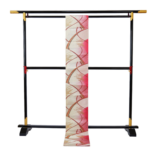 A festive six-panel patterned obi sash in red and white, featuring a design of a phoenix｜鳳凰が描かれた赤と白のおめでたい六通柄の袋帯