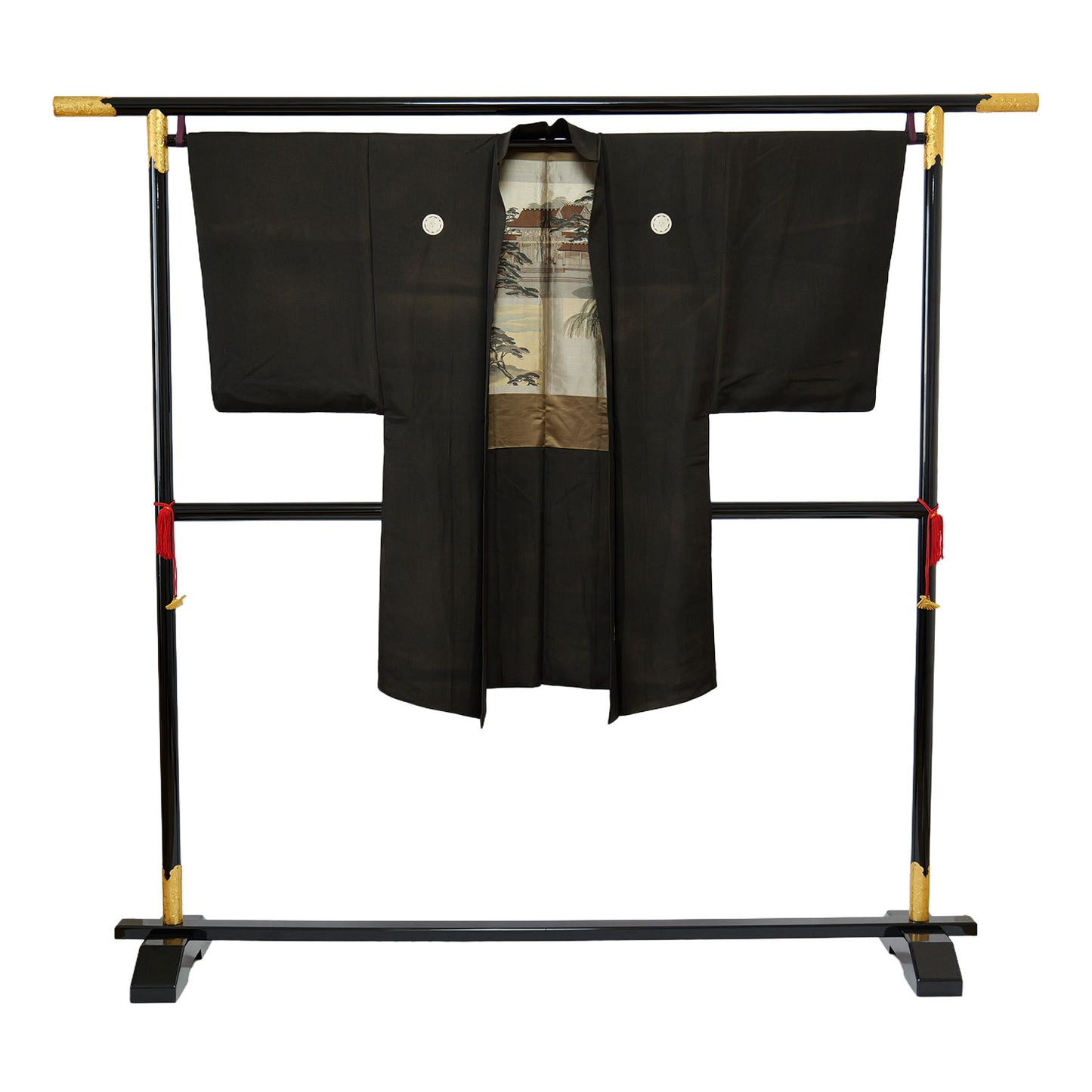 A men's habutae haori with a Japanese landscape on the lining｜裏地に日本の風景が表現された羽二重の男物羽織