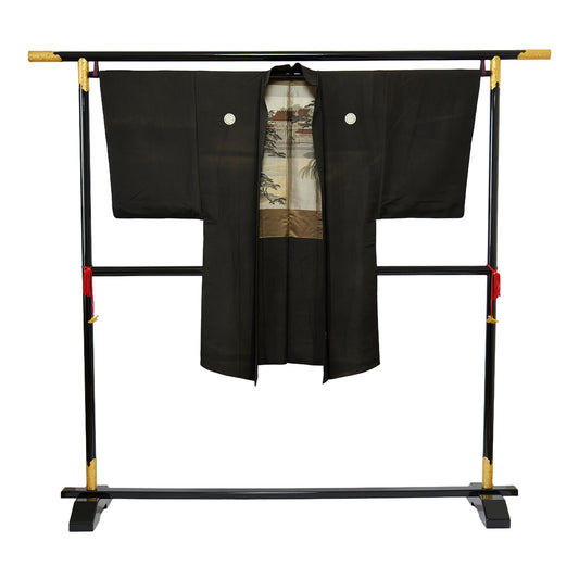 A men's habutae haori with a Japanese landscape on the lining｜裏地に日本の風景が表現された羽二重の男物羽織