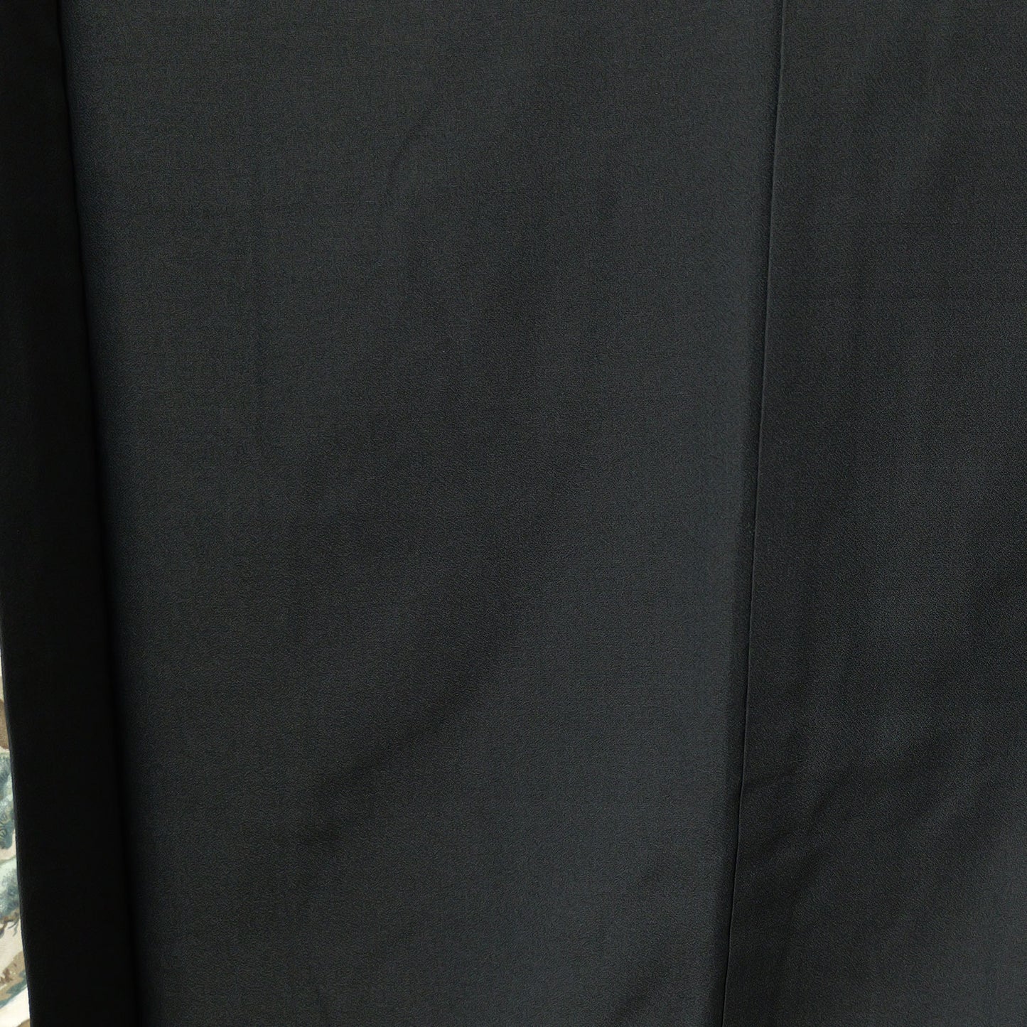 Men's haori with tea ceremony utensils on the lining｜裏地に茶道具を表現した男物羽織