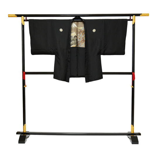 Black habutae coat with five crests｜羽二重の五つ紋入の黒羽織