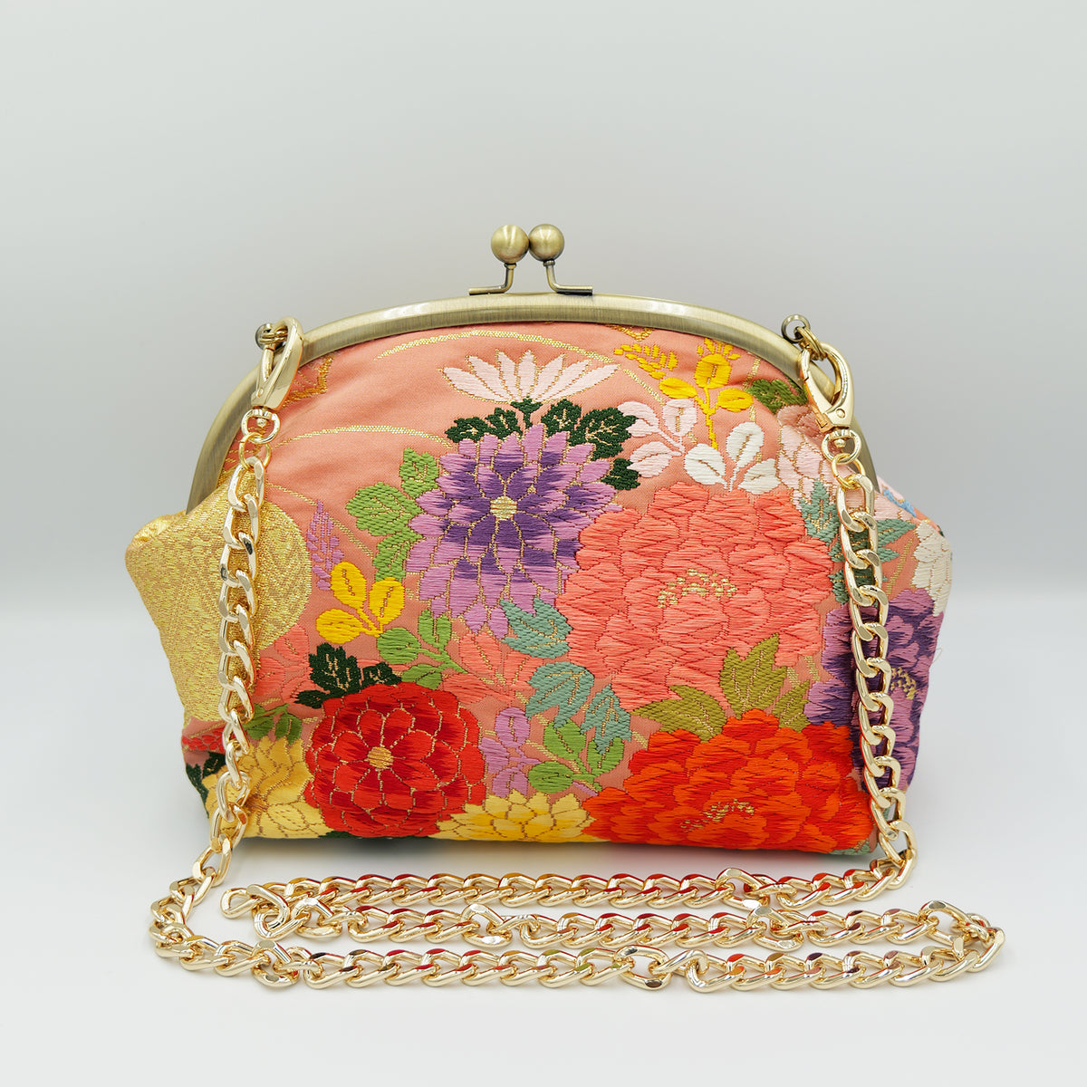 Kimono Shoulder bag with clasp｜着物がま口ショルダーバッグ Made by 